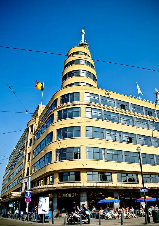 House Ninety Guesthouse Bruxelles Belgio